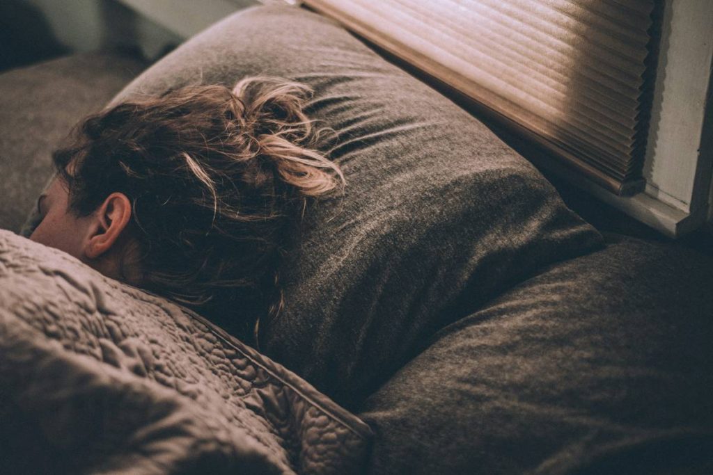 Insomnia Relief Through Hypnosis Apps: What Works (and What’s Just Sleepy Snake Oil)